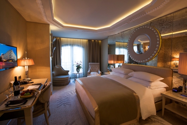 Wyndham Grand Istanbul Kalamis Marina Hotel